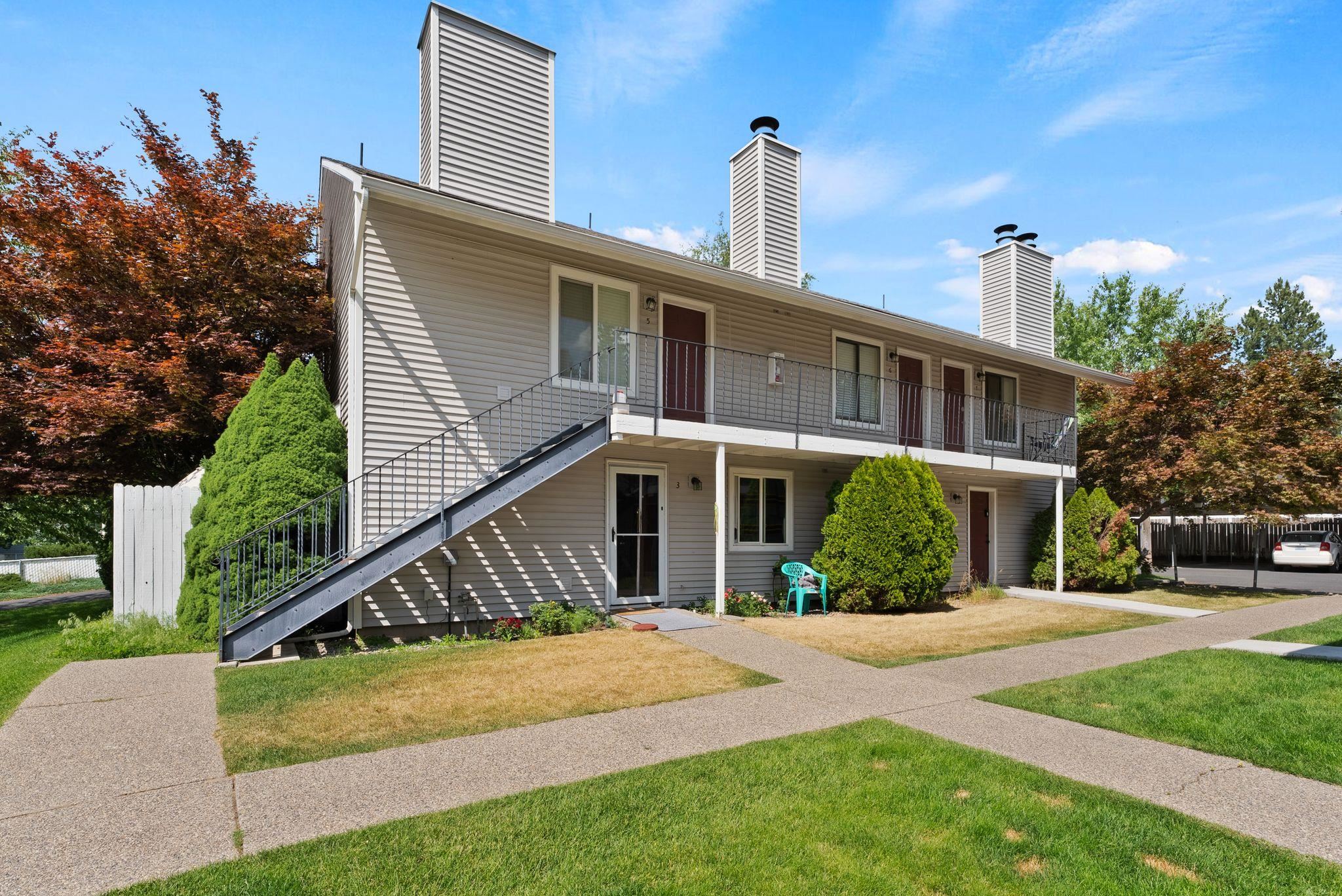 8612 N Mayfair Rd — photo