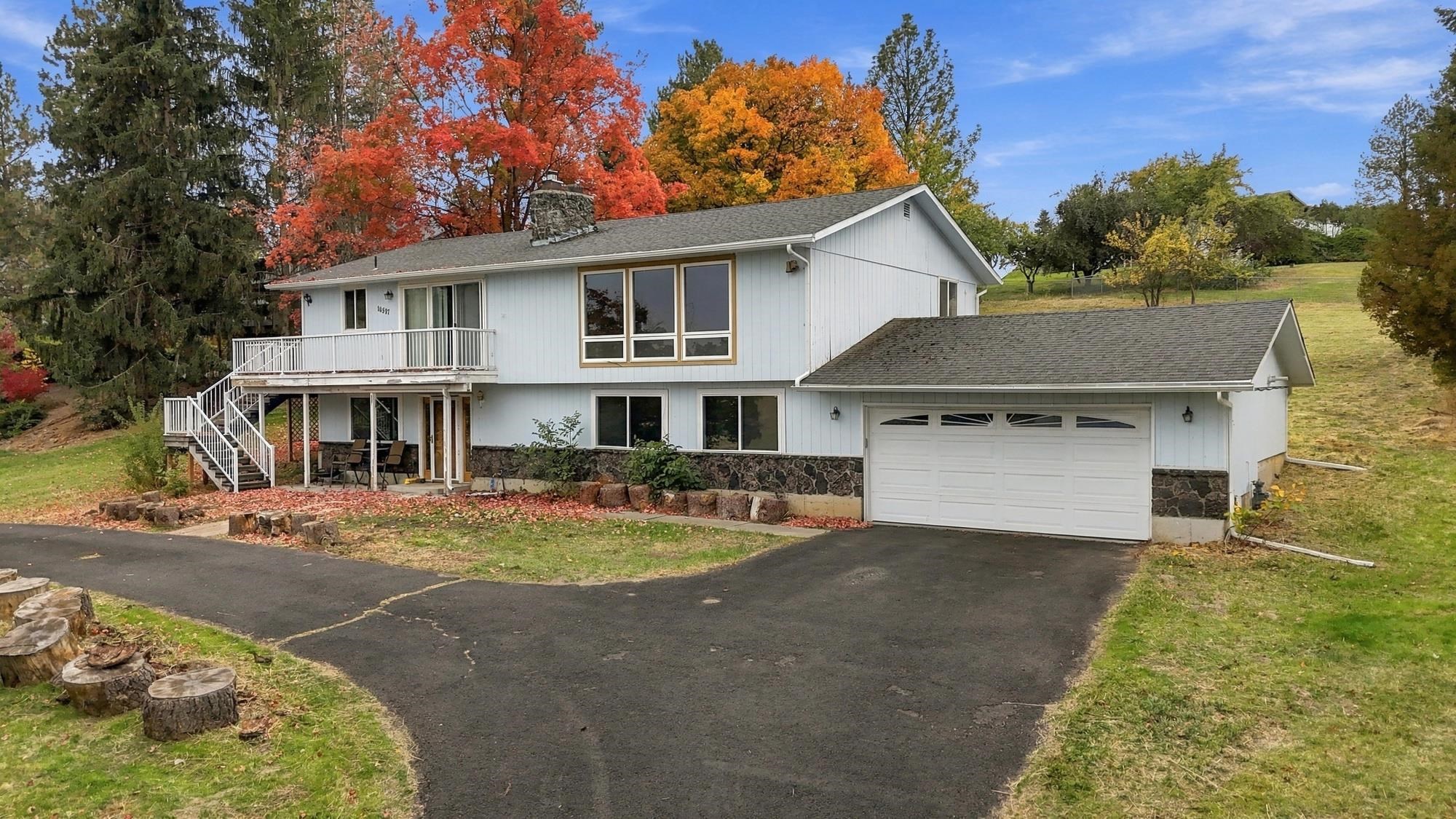 10517 N Fairview Rd — photo