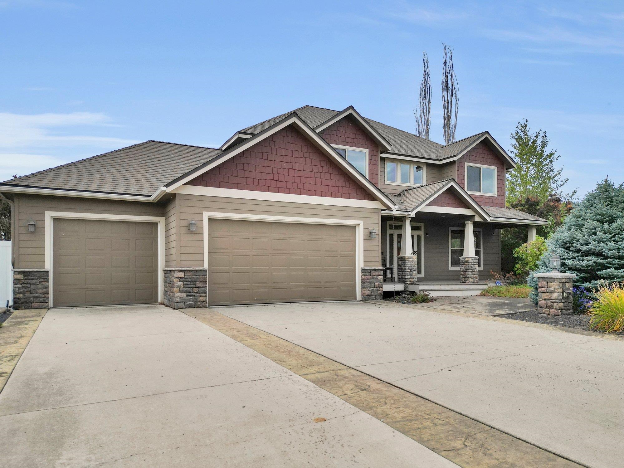 20306 E Happy Trails Ln — photo