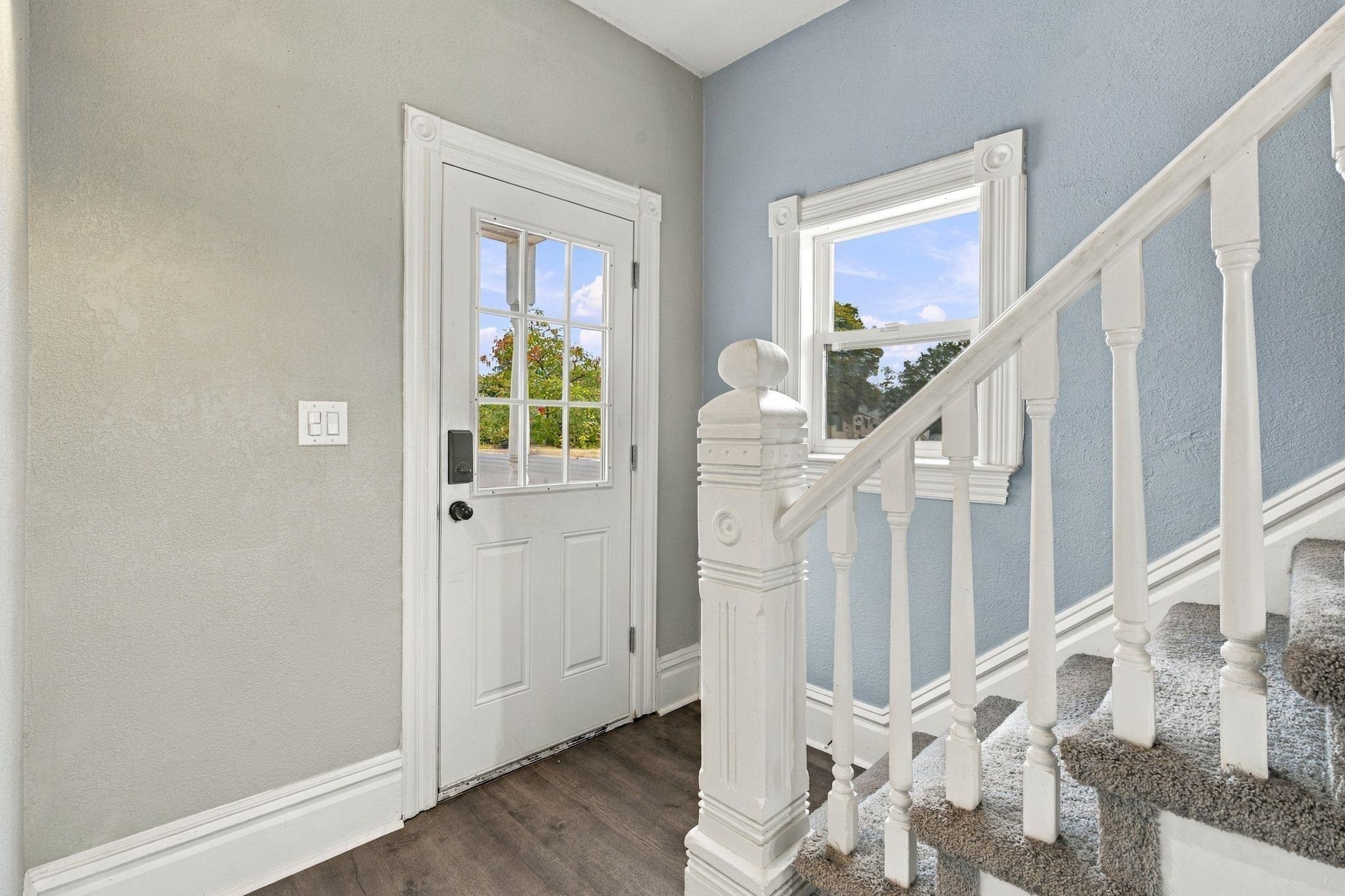 1928 E Sharp Ave, Spokane, WA 99202 — photo 2