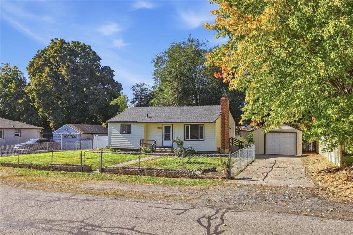 1101 N Rudolf Rd, Spokane Valley, WA 99206 — photo 2