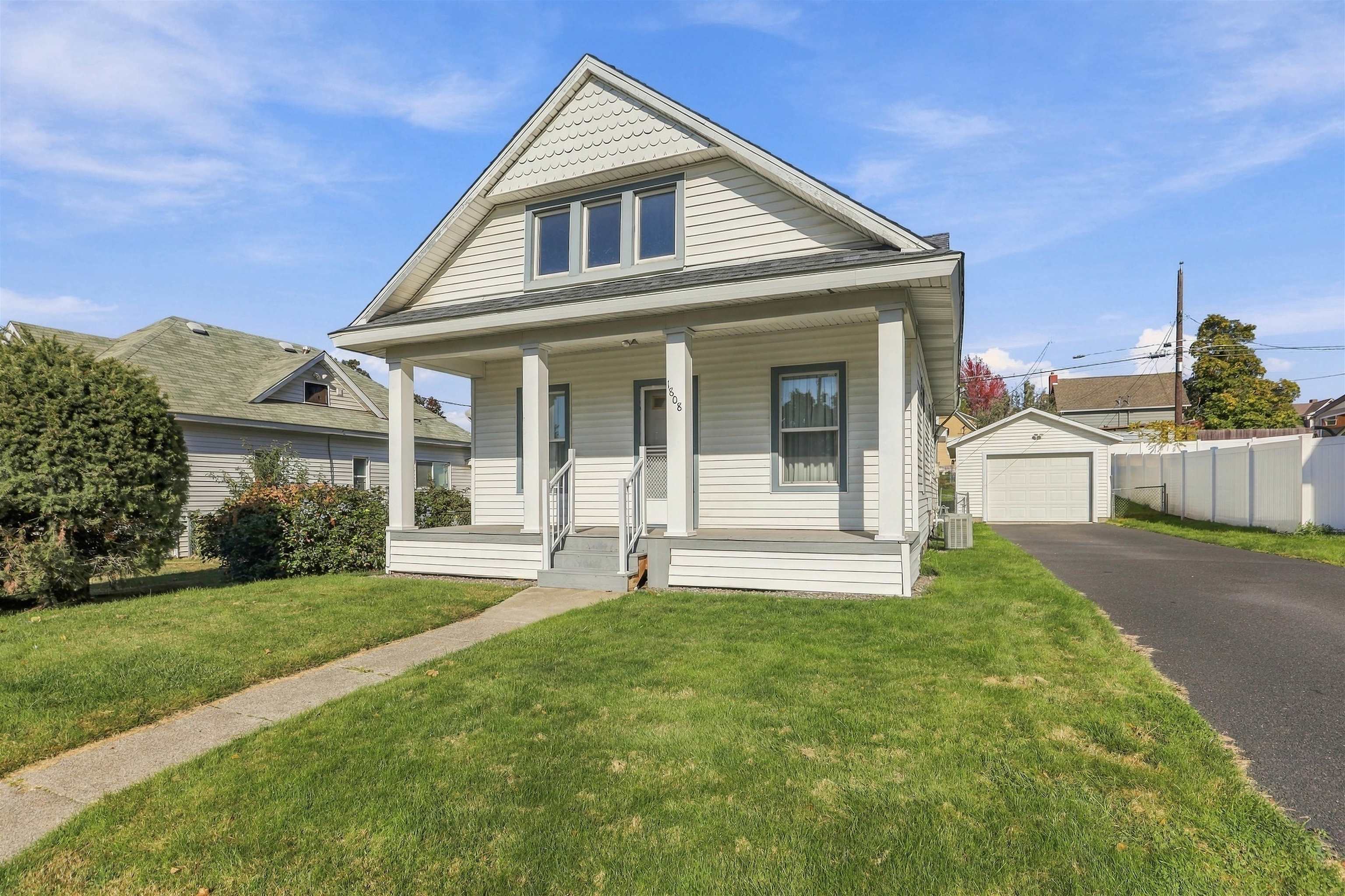 1808 W Spofford Ave — photo