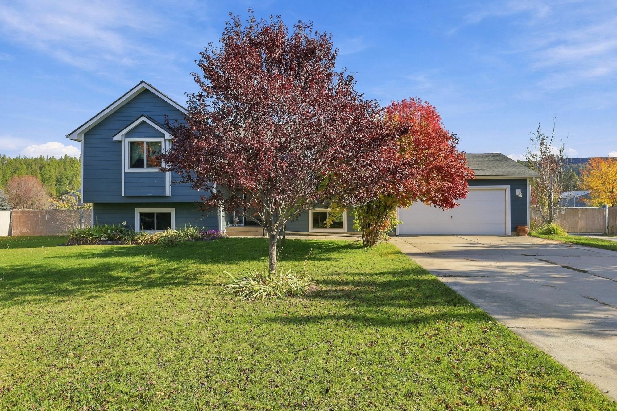 13378 W Greenfield Rd — photo