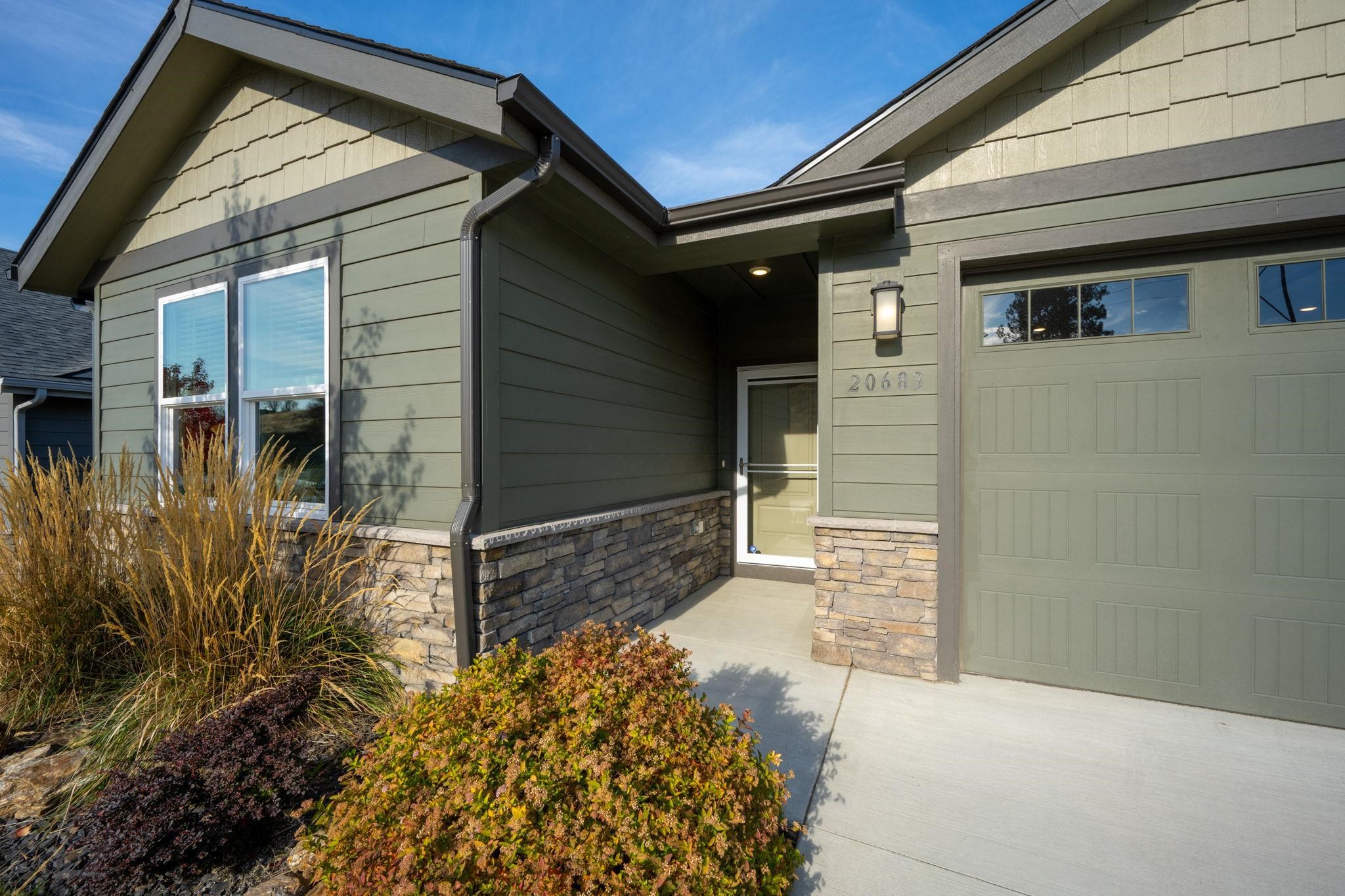 20683 E Valley Vista Dr — photo