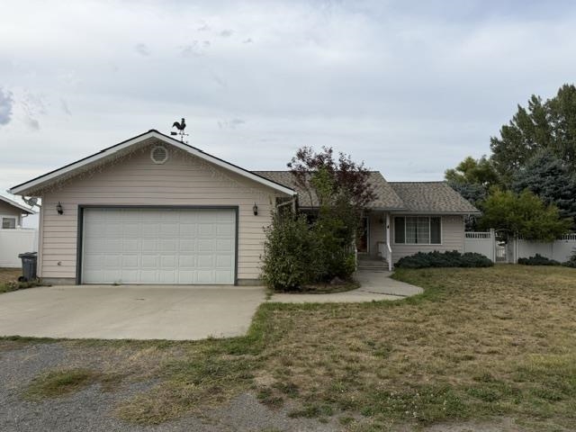 223 E Evergreen Dr — photo