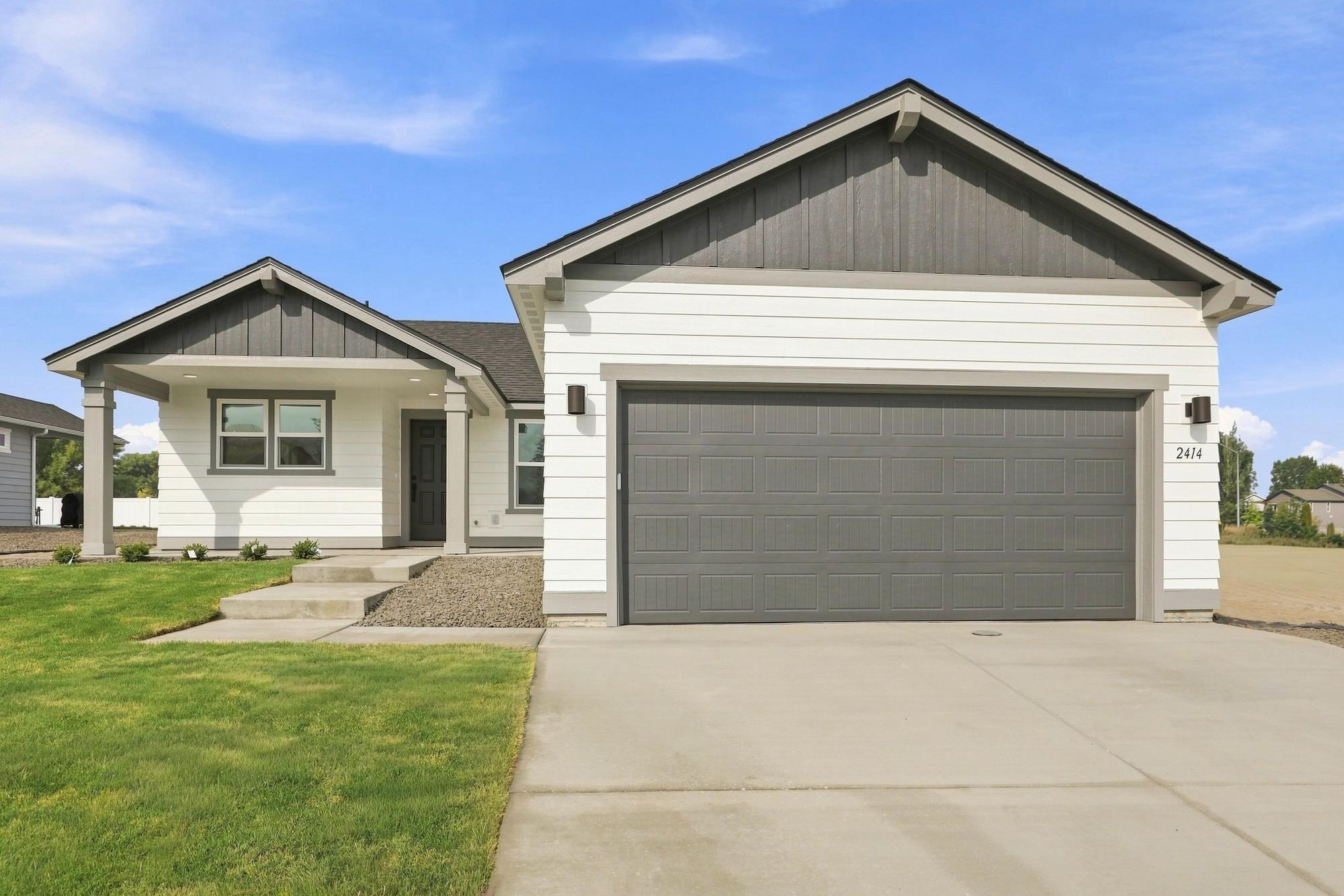 2414 Annie Pl — photo