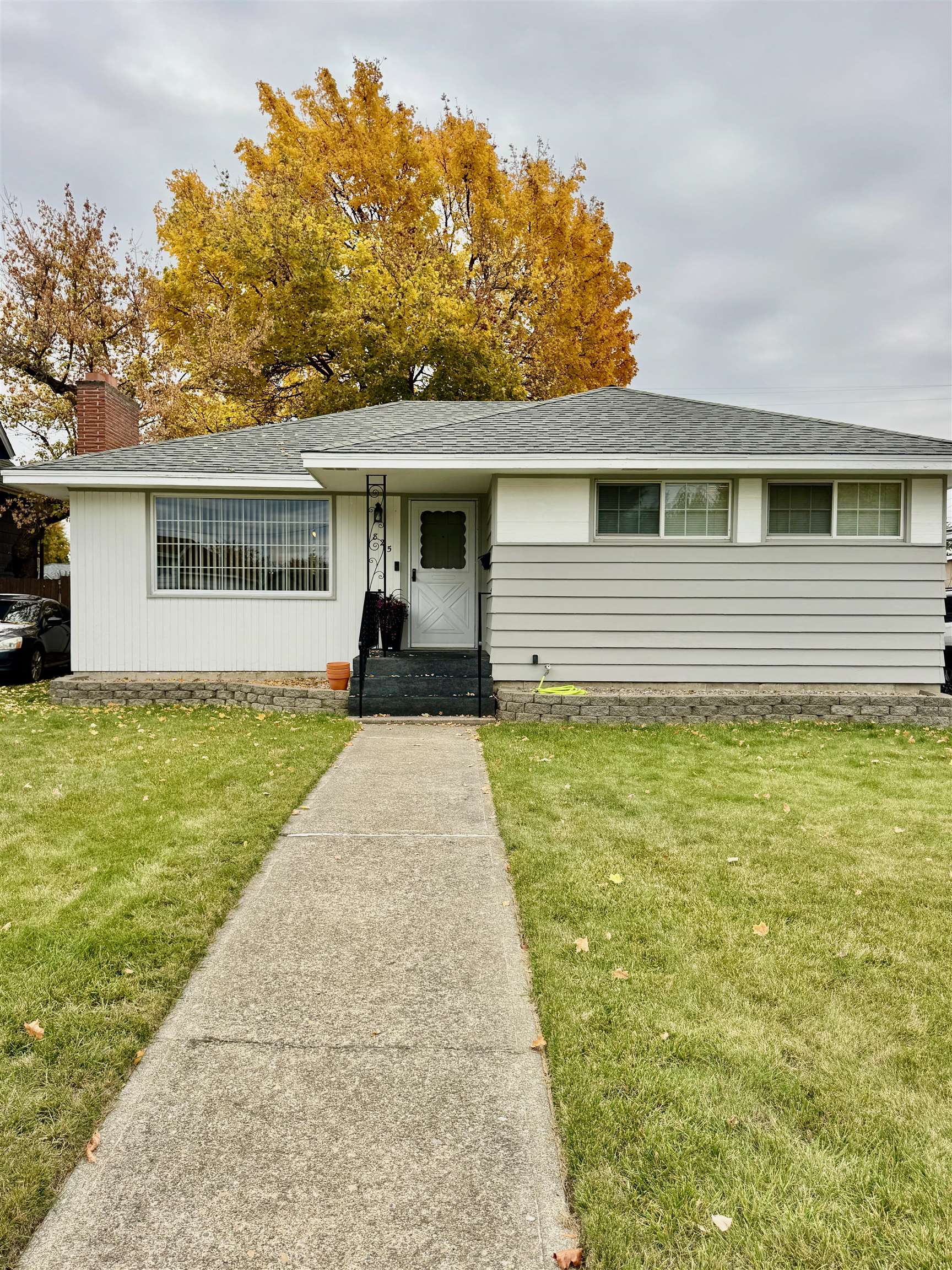 1825 E Longfellow Ave — photo