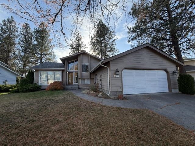 6427 N Royal Crescent Ln — photo