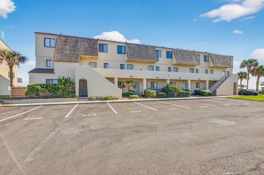 8550 S a1a #209 — photo
