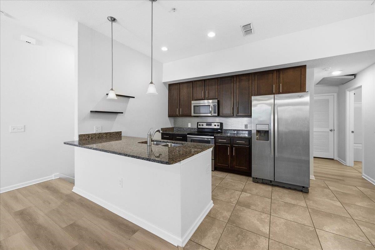 1112 Golden Lake Loop — photo