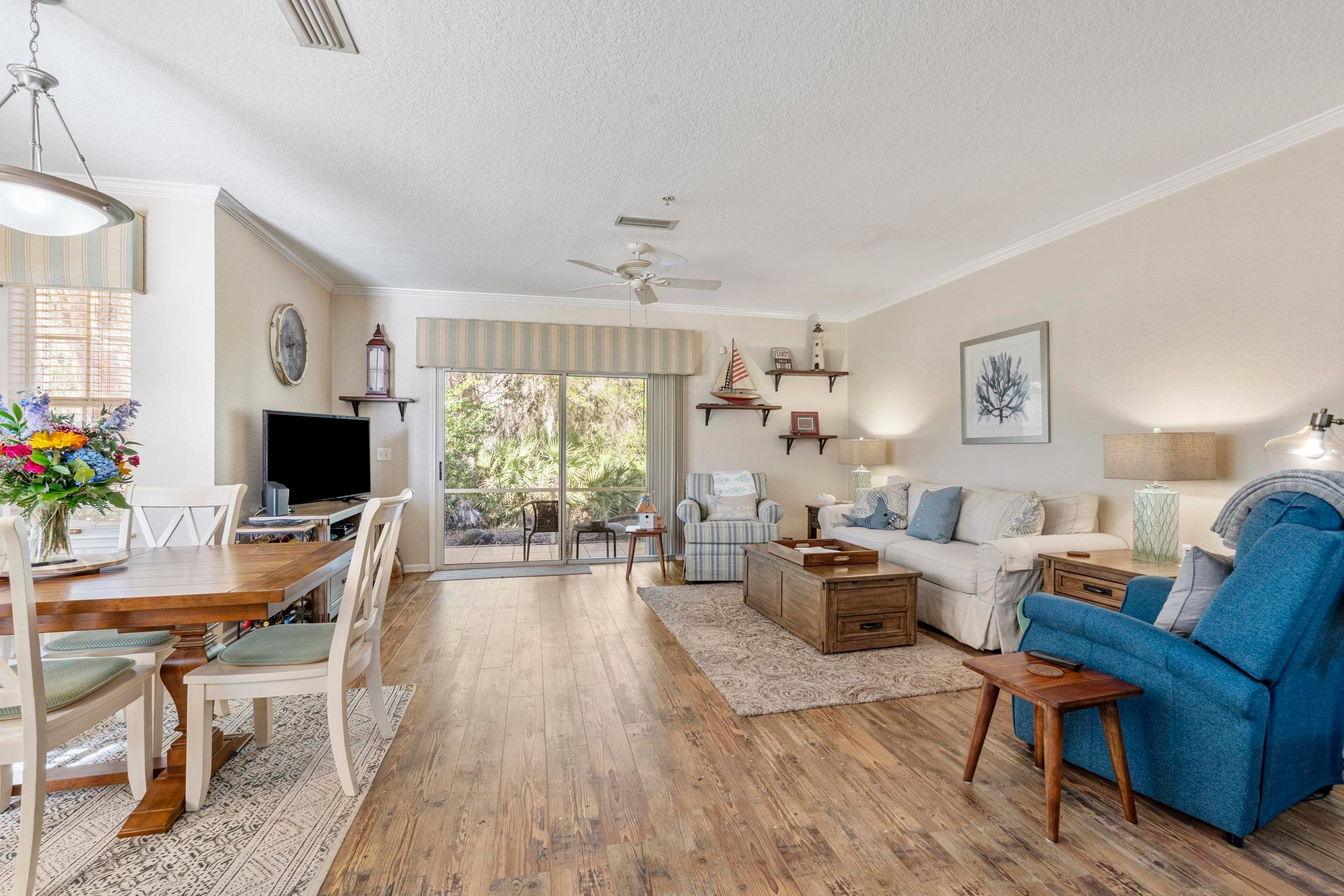 110 Magnolia Crossing Pt Unit 1901 — photo