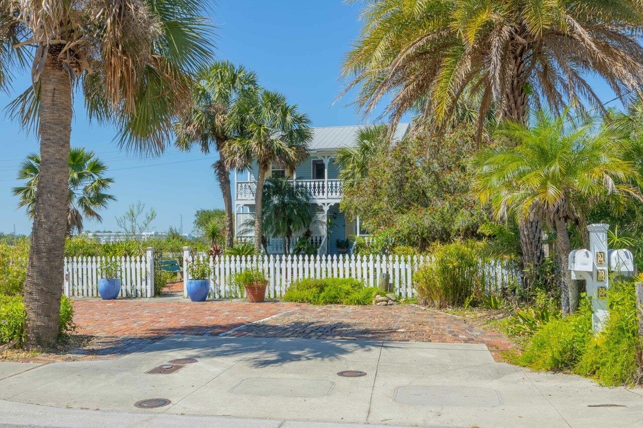 232 Riberia Street, St Augustine, FL 32084 — photo 2