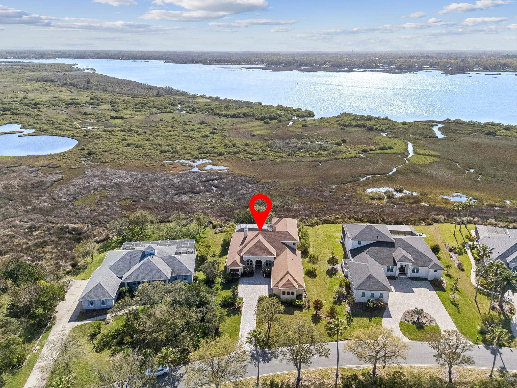 409 Lookout Point Drive — photo