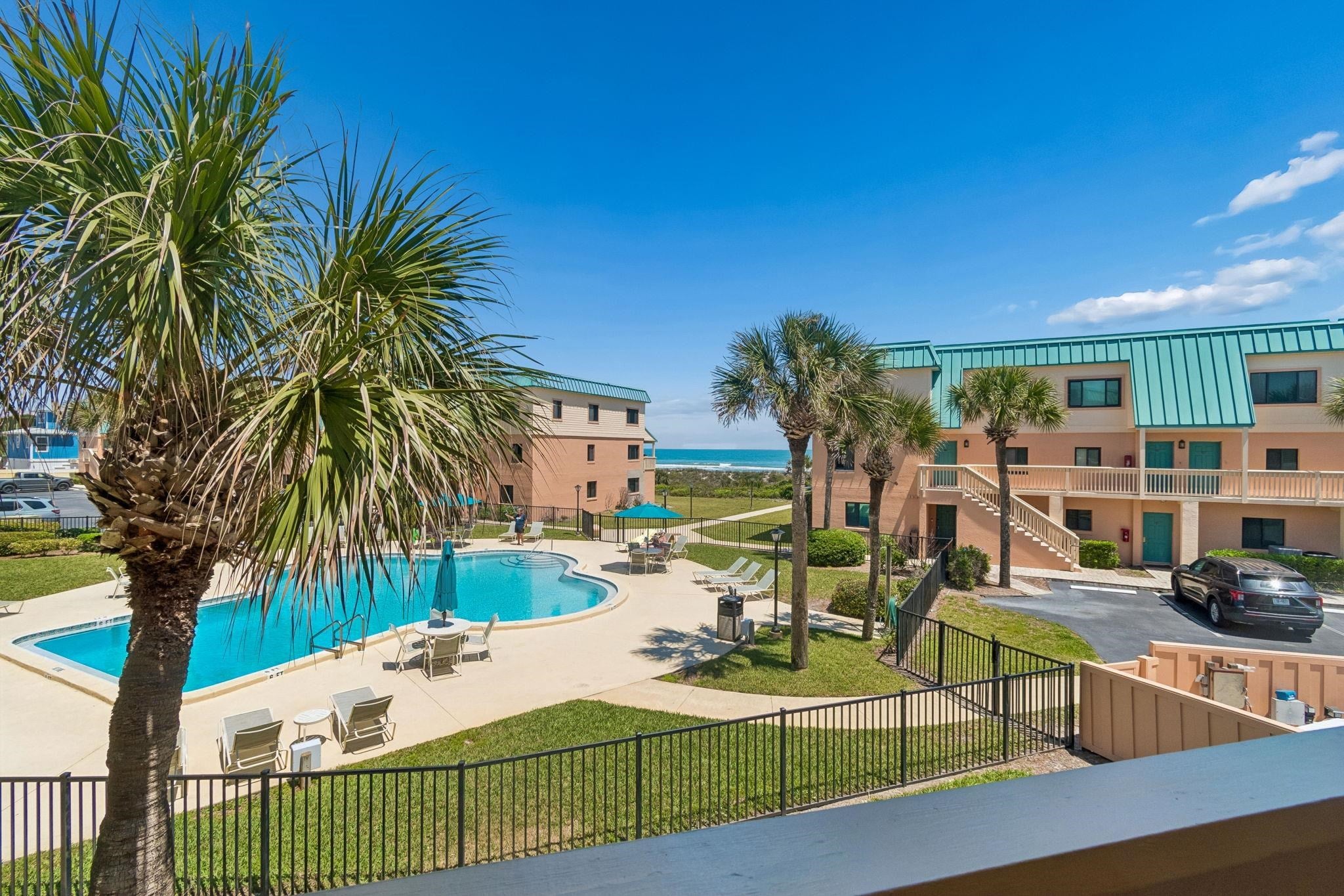6100 S a1a — photo