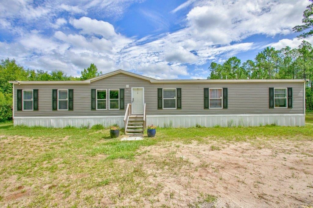 4330 Cedar Ford Blvd — photo