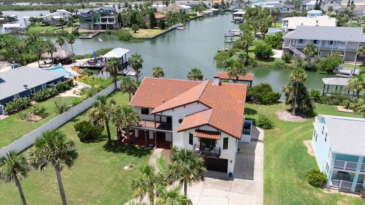 8851 a1a S — photo