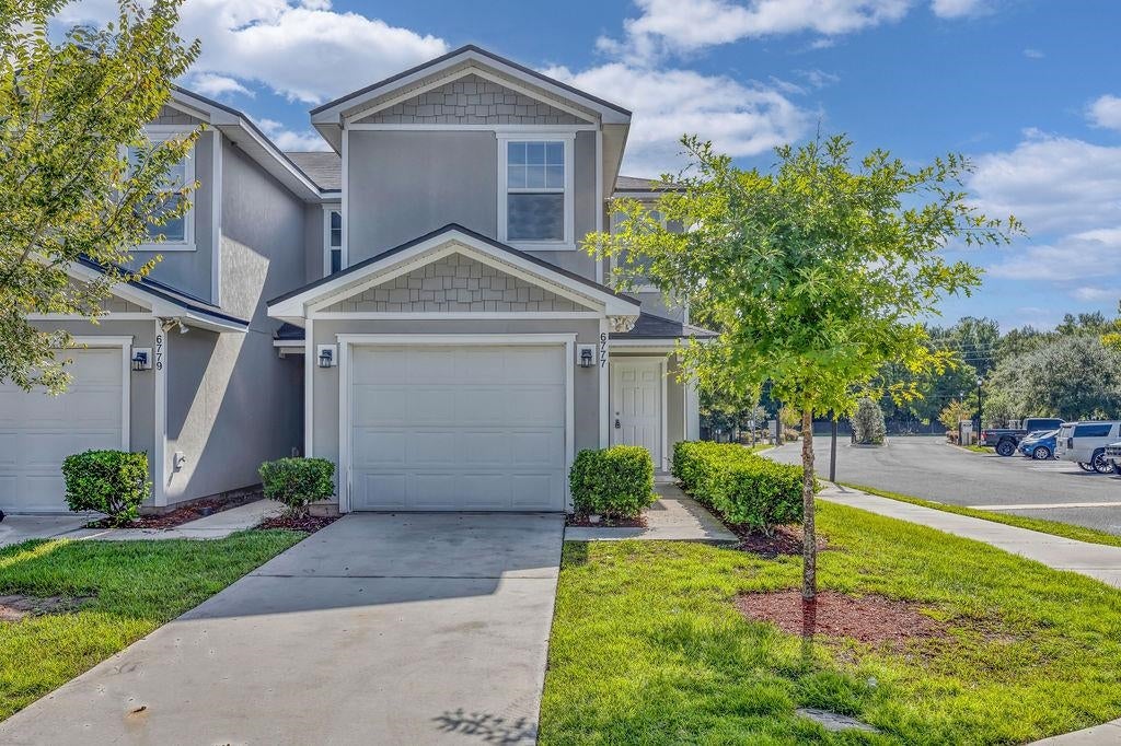 6777 Lake Mist Lane — photo