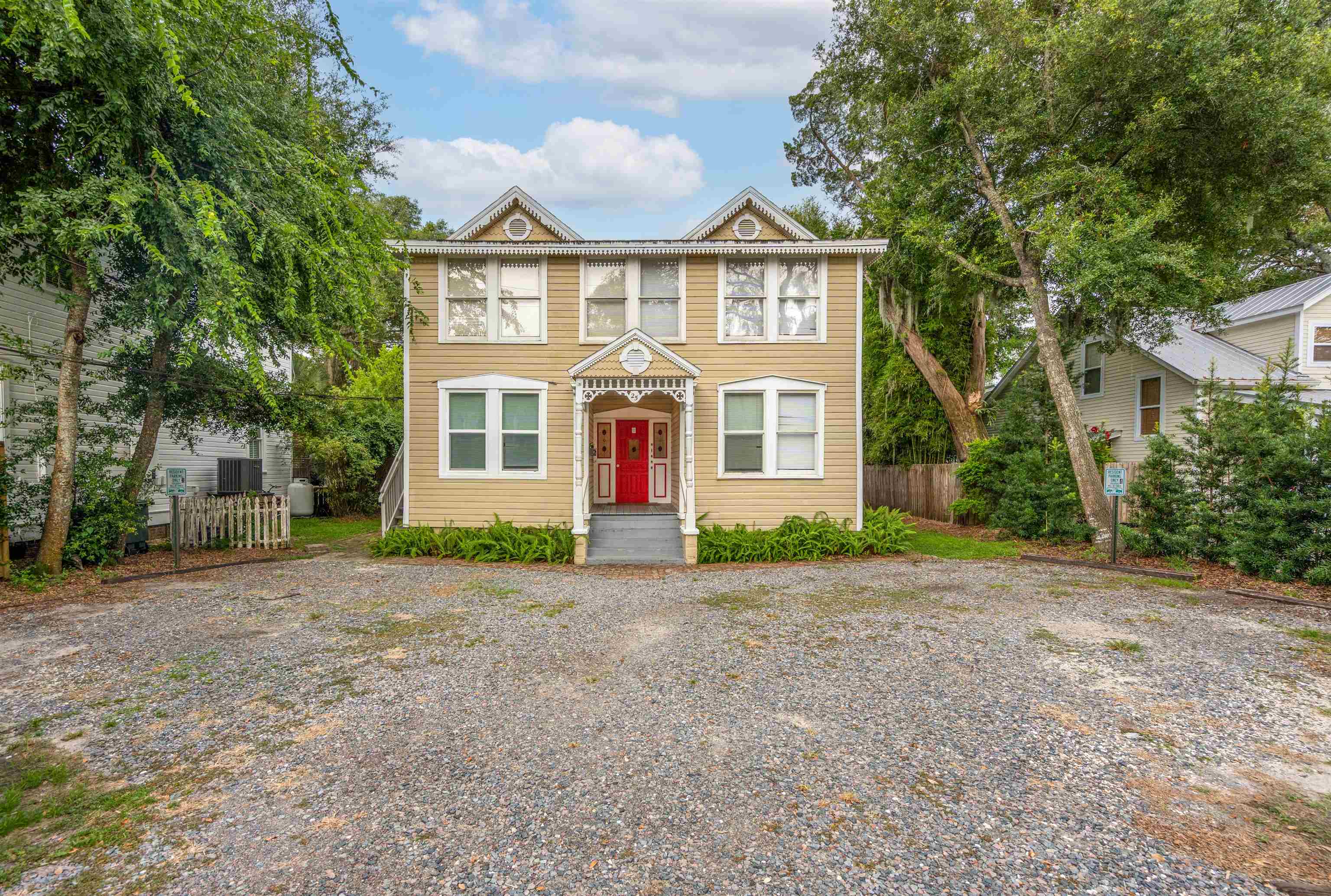 25 Desoto Place — photo