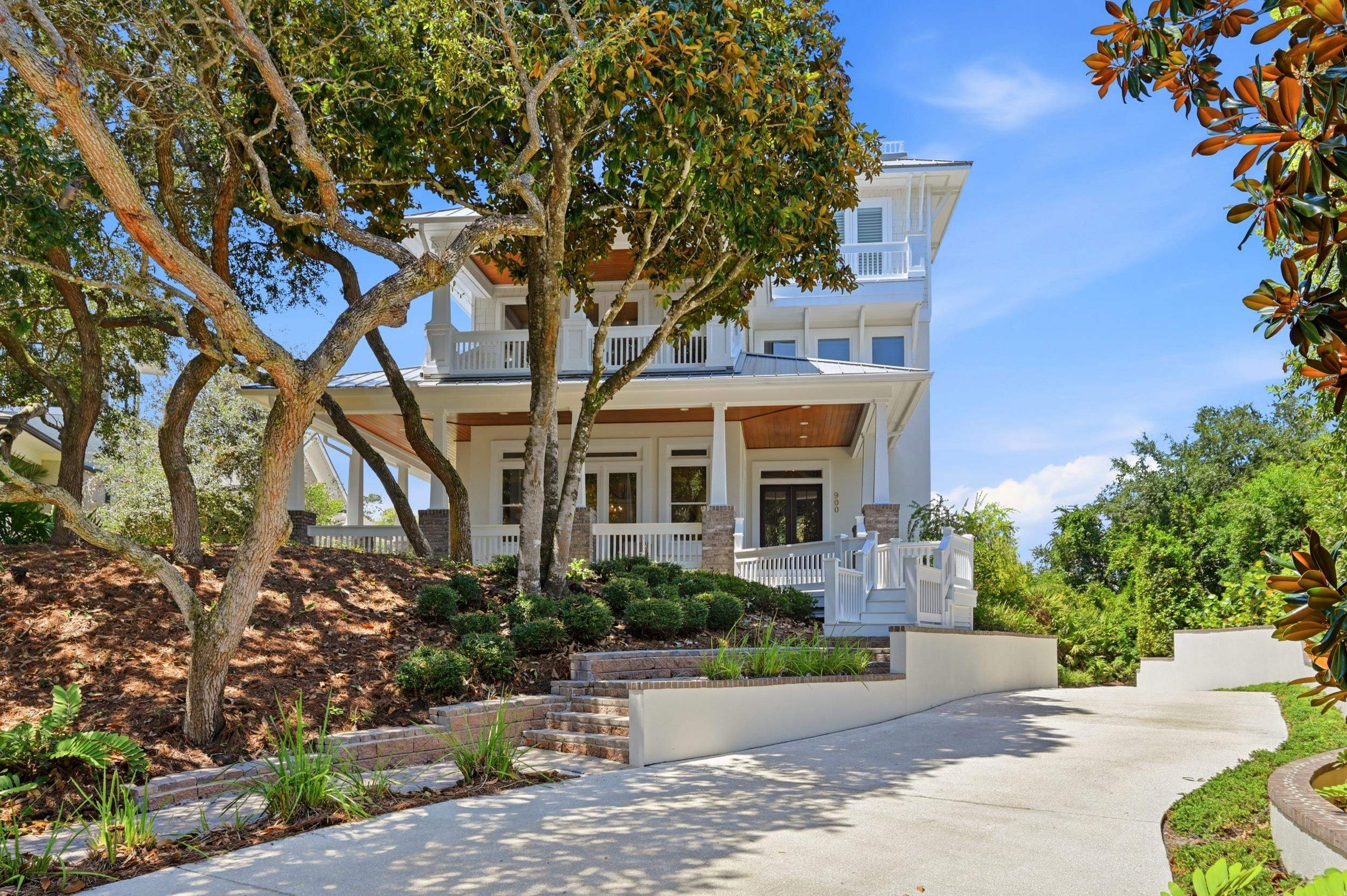 900 Ocean Palm Way — photo