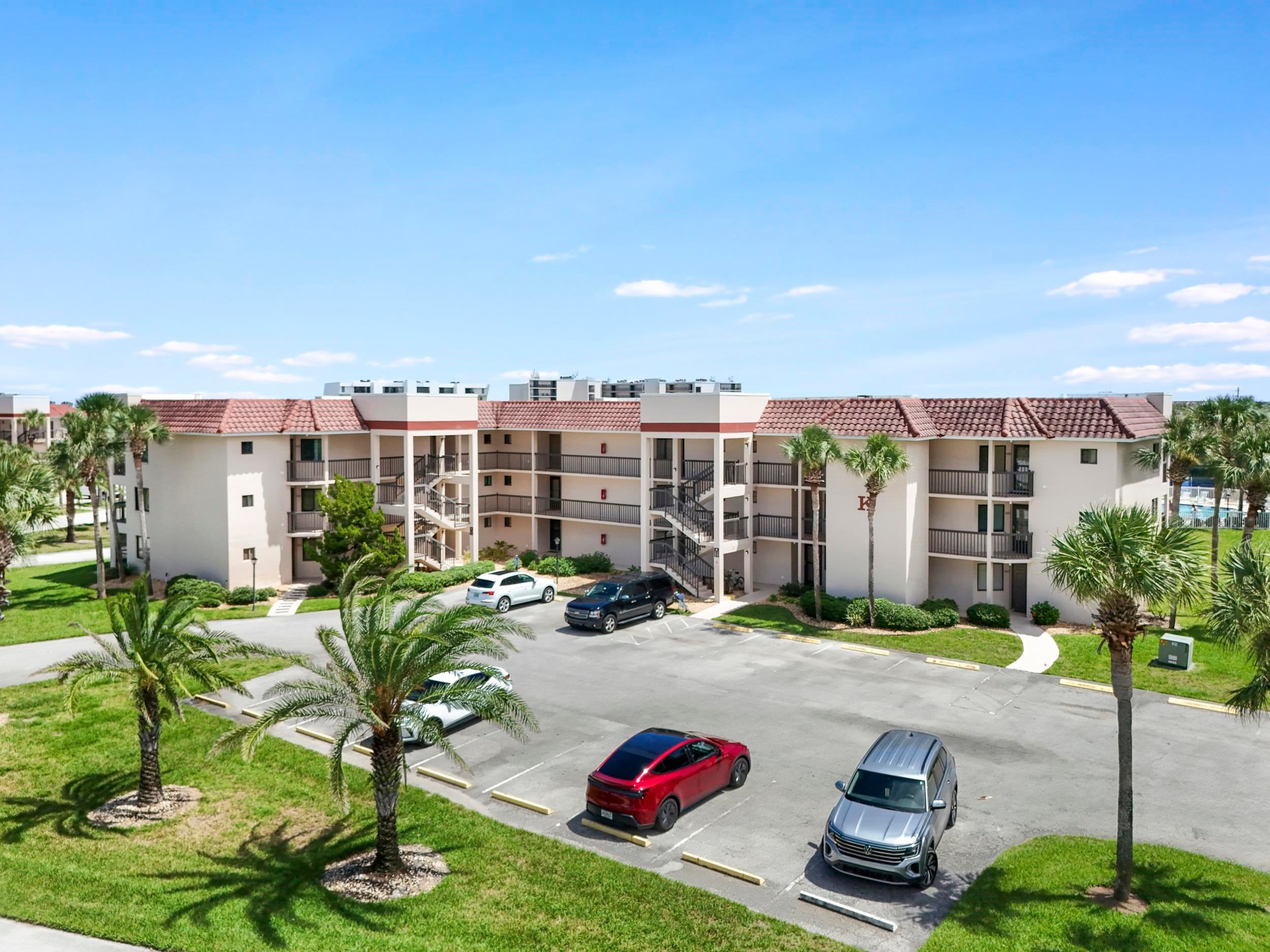 4250 S a1a — photo