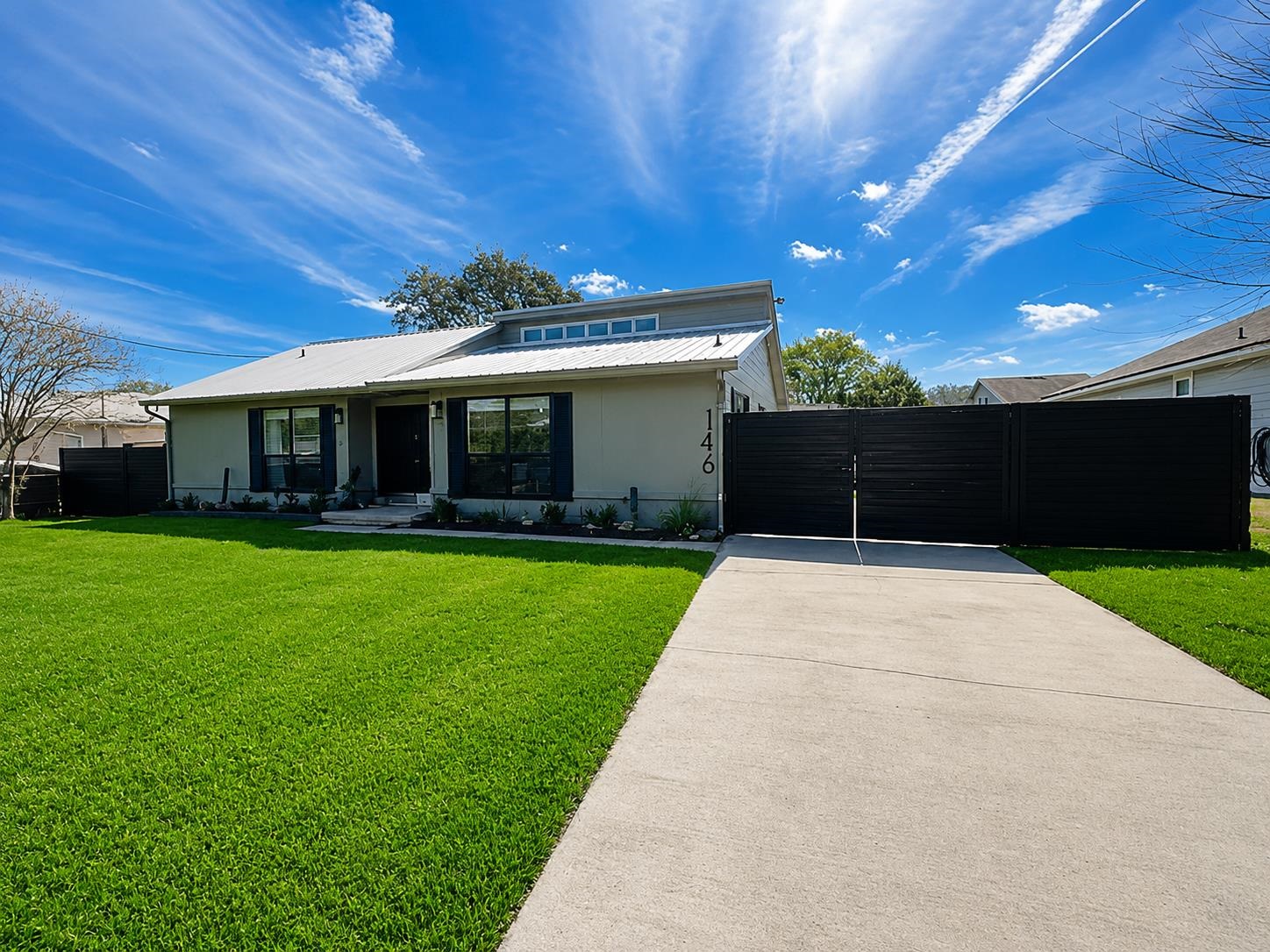 146 Swallow Road — photo