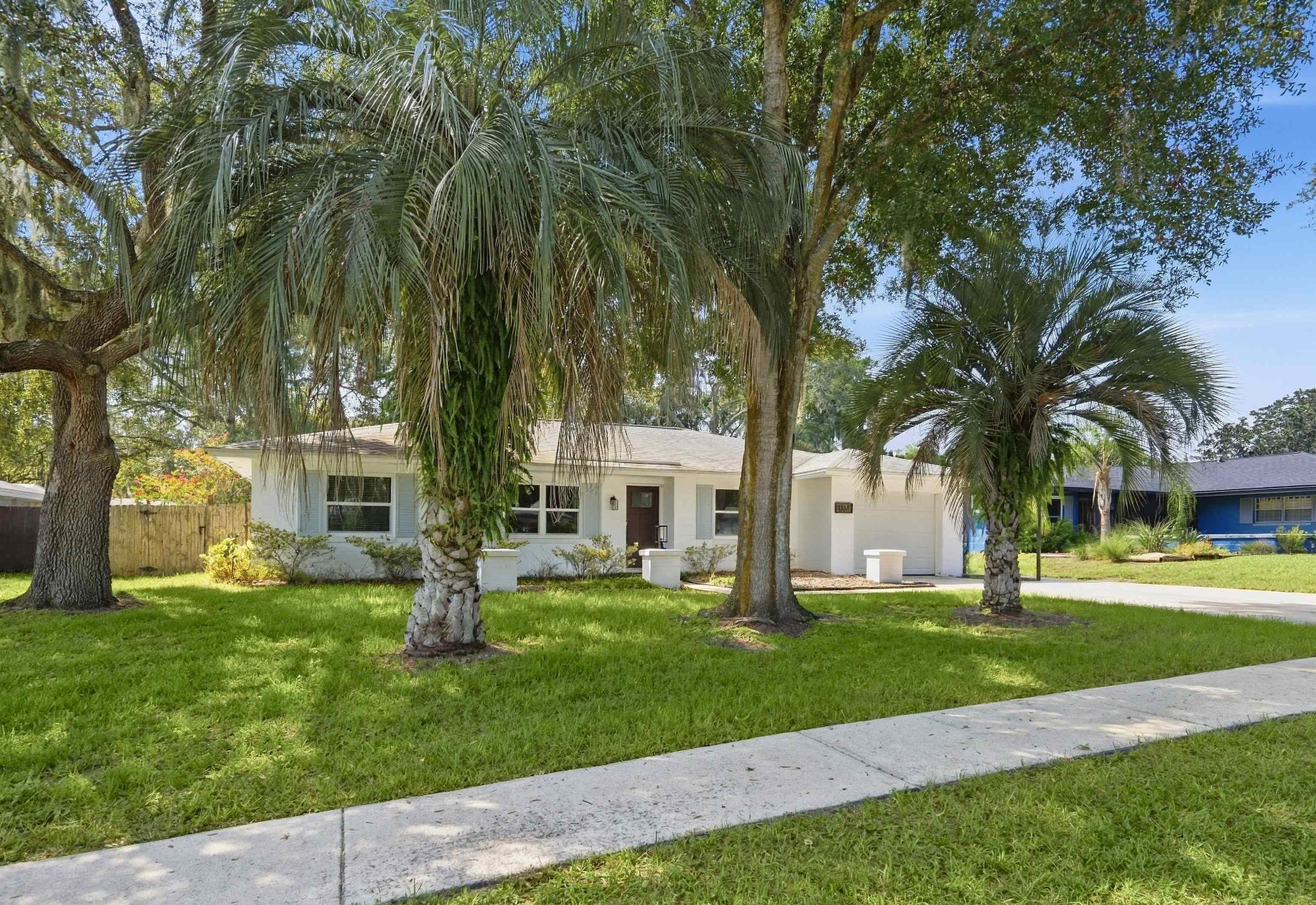 1141 Alcala — photo