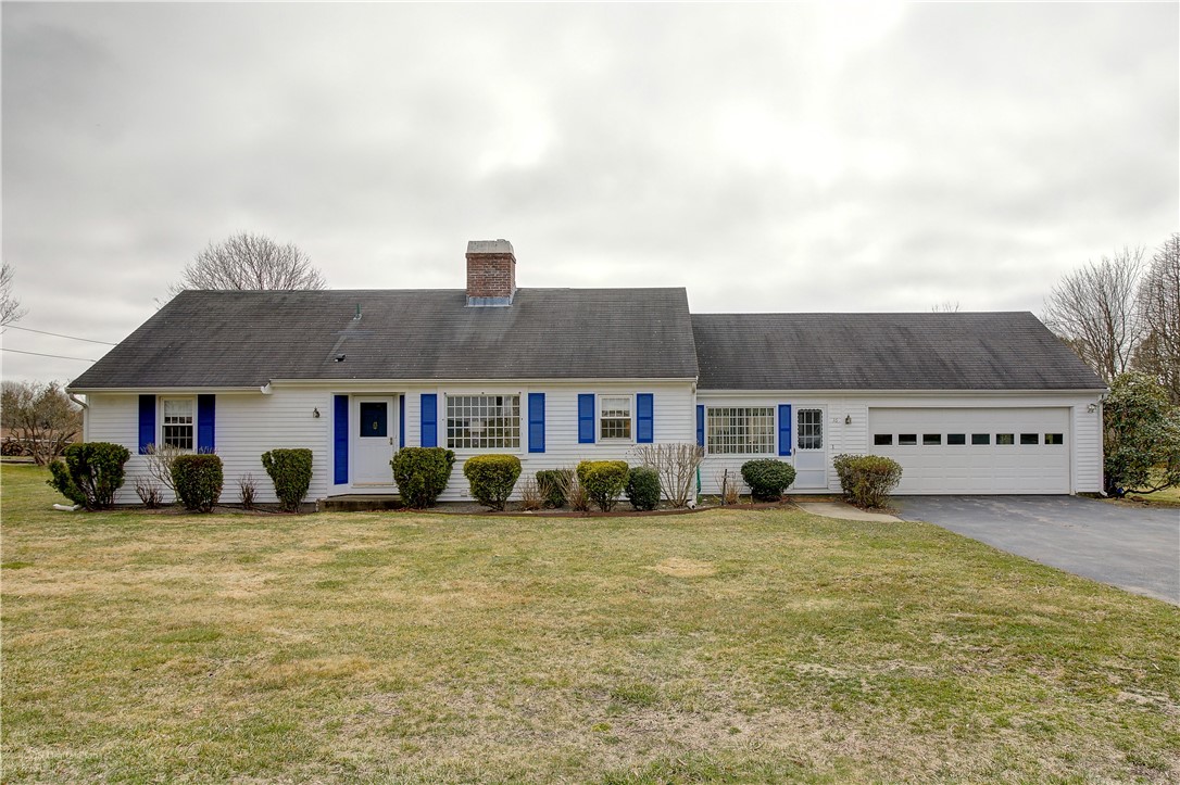 16 South Drive — photo