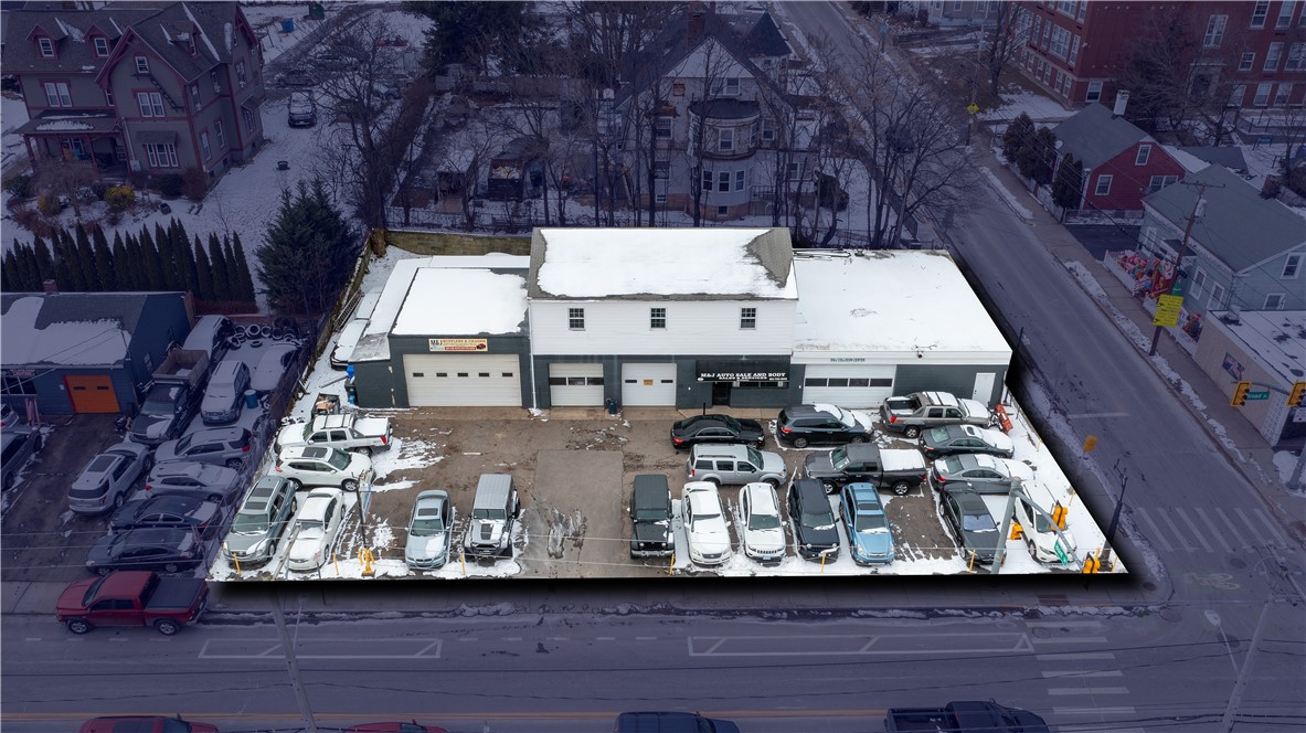 1220 Broad Street — photo