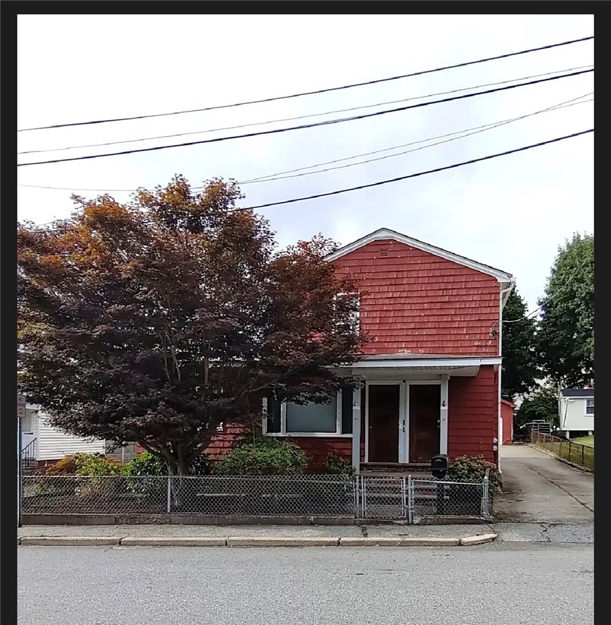 14 Carpenter Street 1 — photo