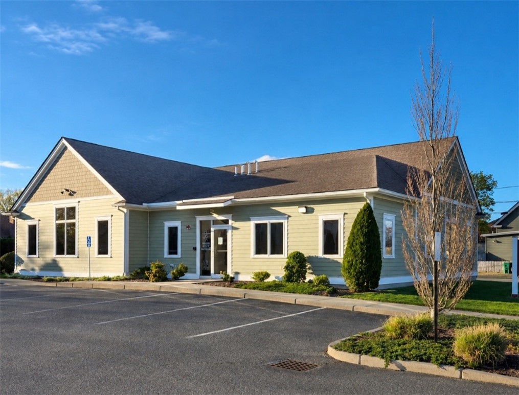 2871 Post Road, Warwick, RI 02886 — photo 2