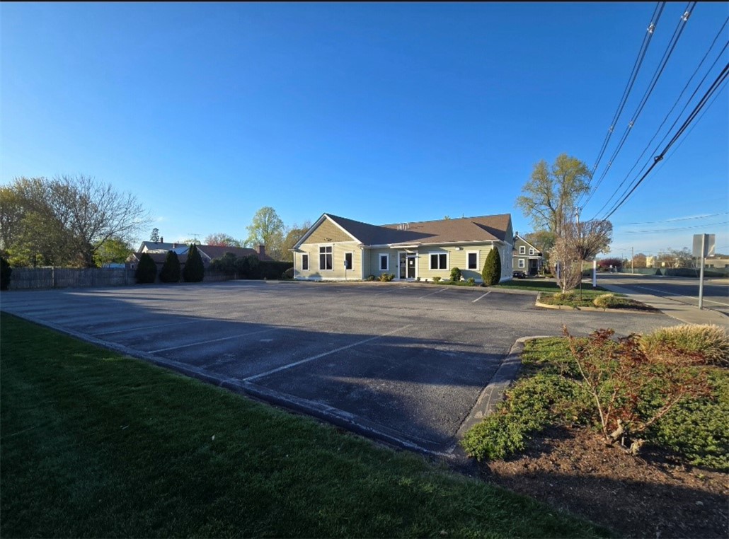 2871 Post Road, Warwick, RI 02886 — photo 3