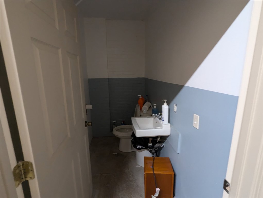 292 E School Street, Woonsocket, RI 02895 — photo 3