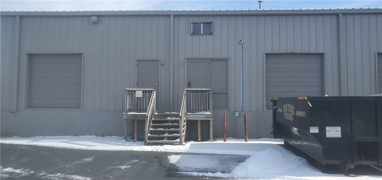 140 Brownlee Boulevard 1 — photo