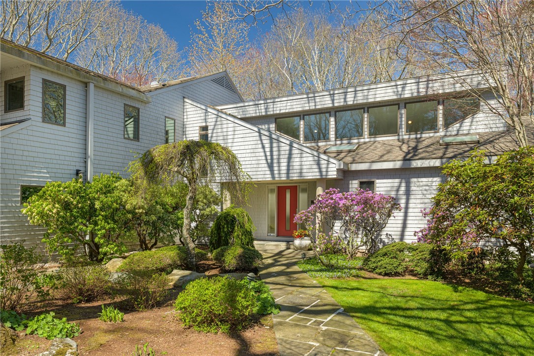 125 Woodruff Avenue — photo
