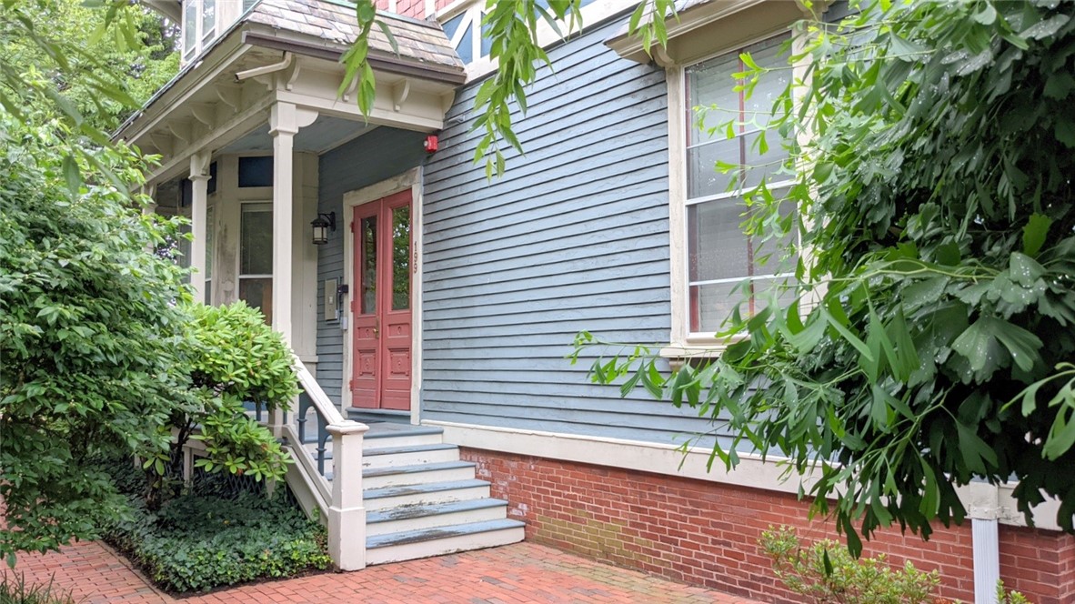 199 Brown Street 6 — photo