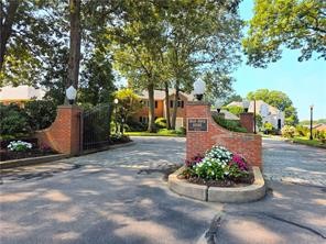 203 Dean Ridge Court — photo