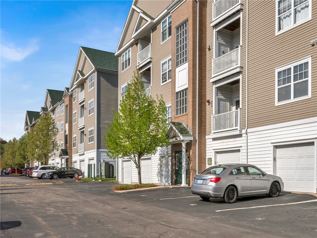 96 Mill Street #303, Woonsocket, RI 02895