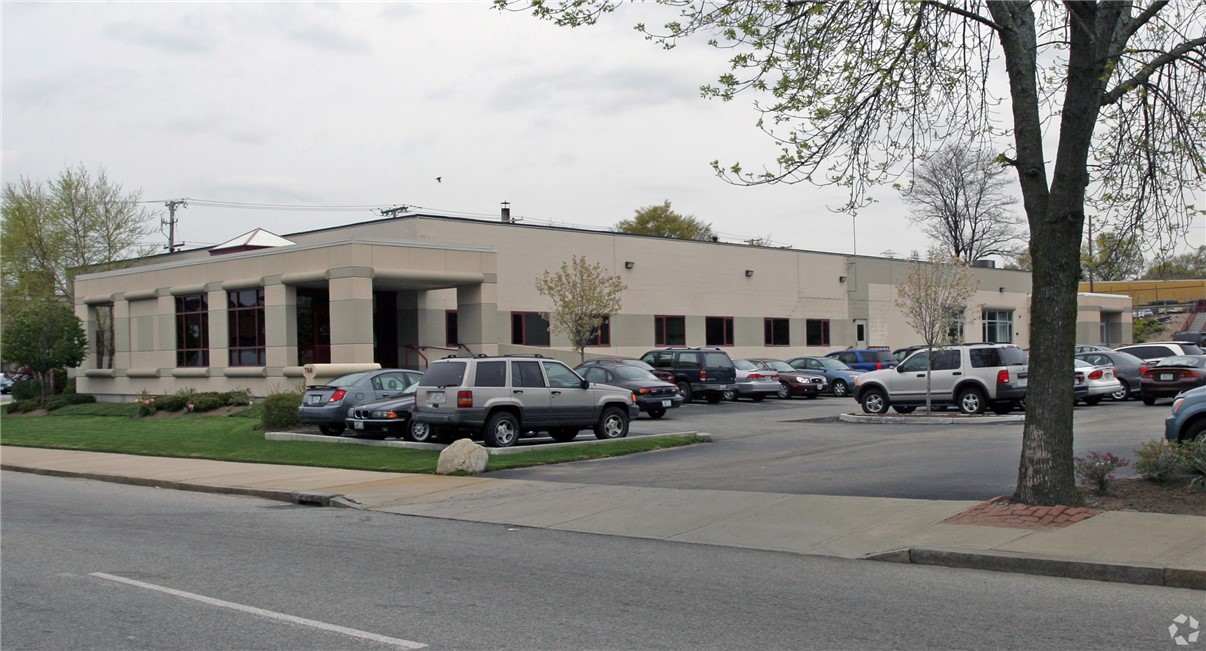 700 School Street 2 — photo