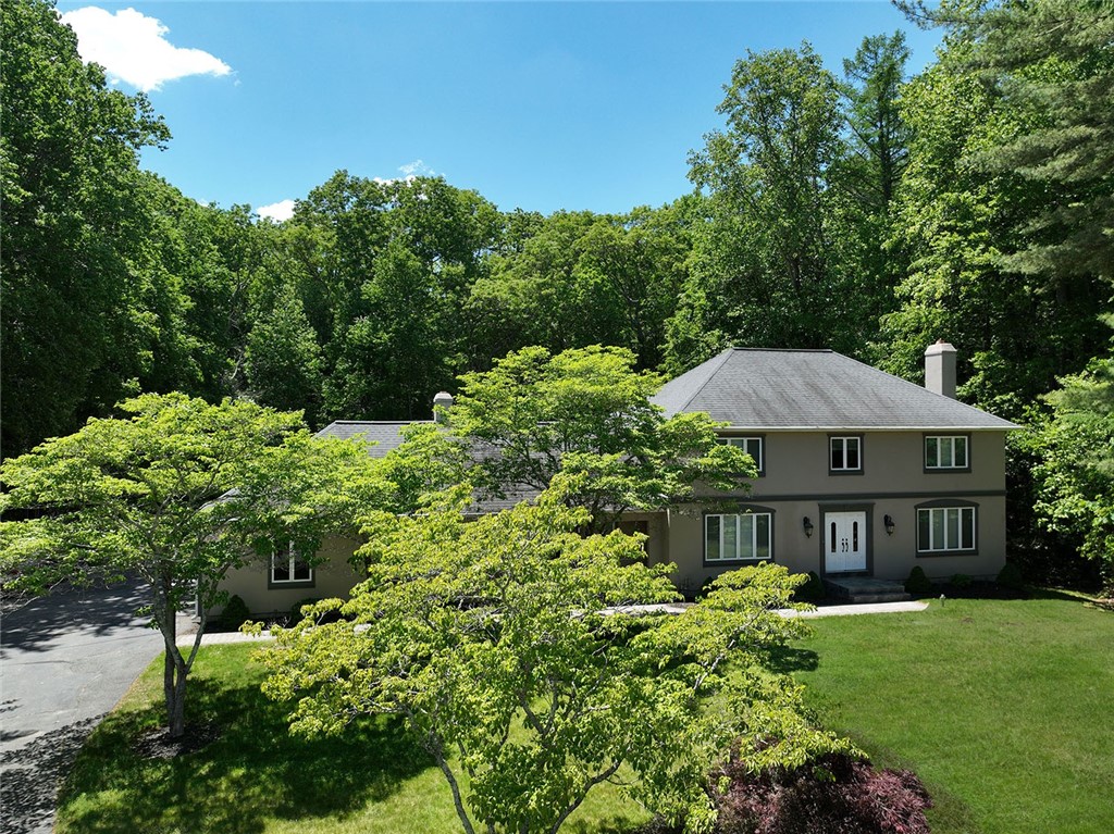 10 Arbor Way — photo