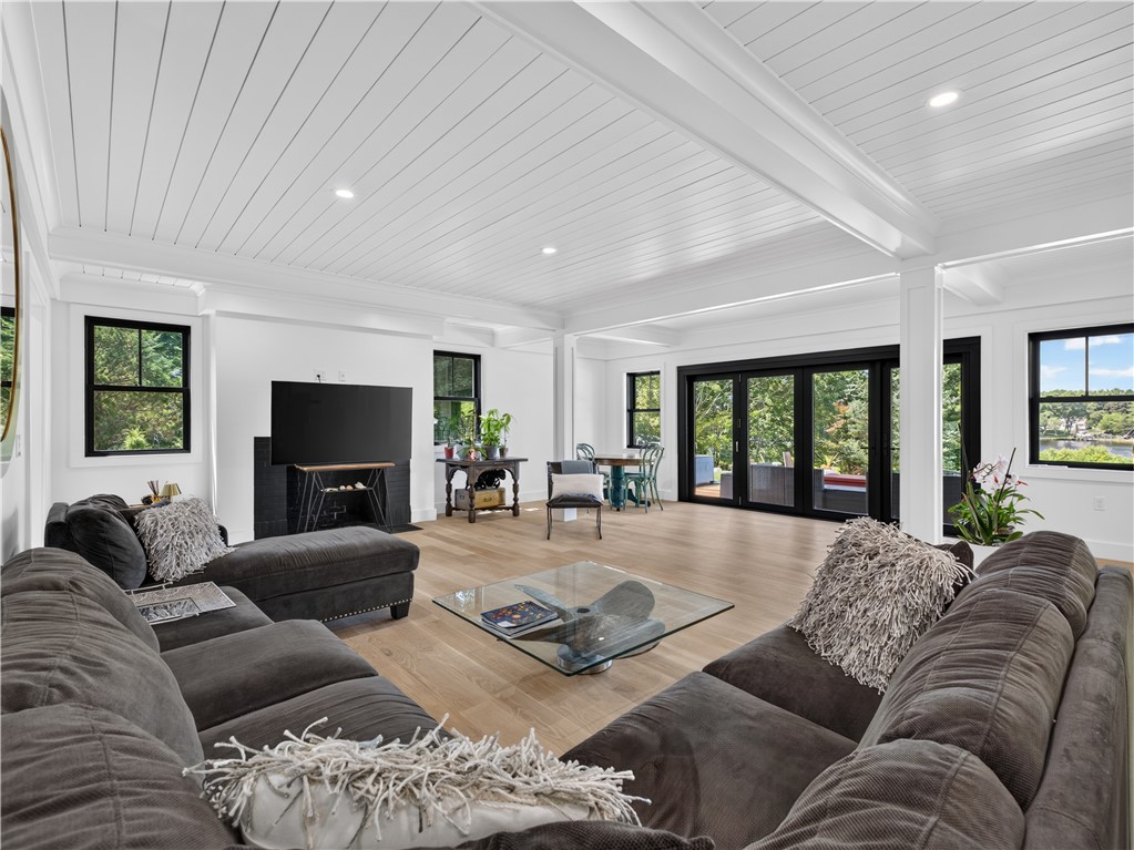 34 Lanphere Road, Westerly, RI 02891 — photo 3