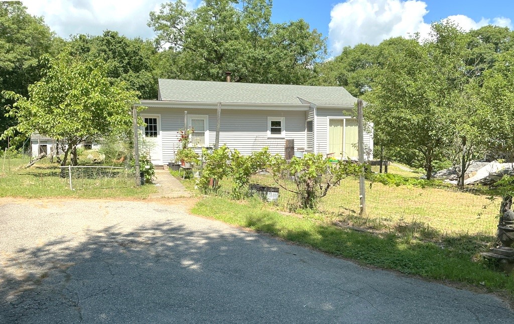339 Anglewood Drive — photo