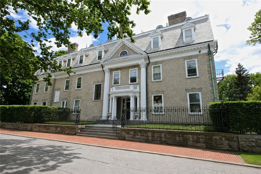 1 Oakwood Terrace 7 — photo