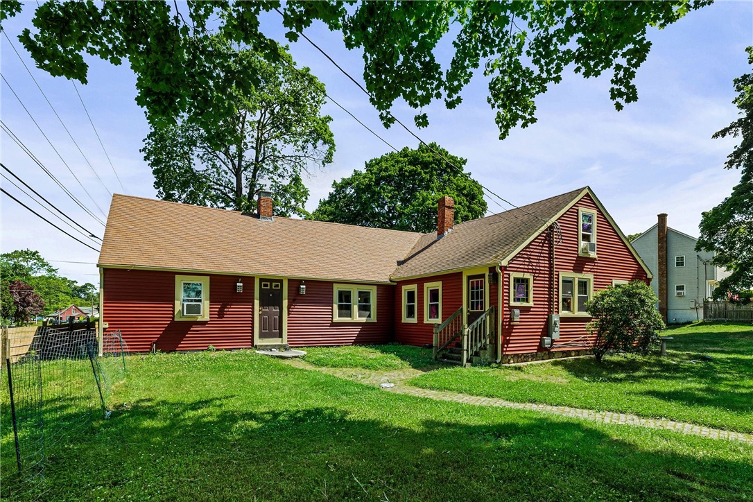 1707 Diamond Hill Road — photo