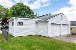 1130 Hancock Street — photo