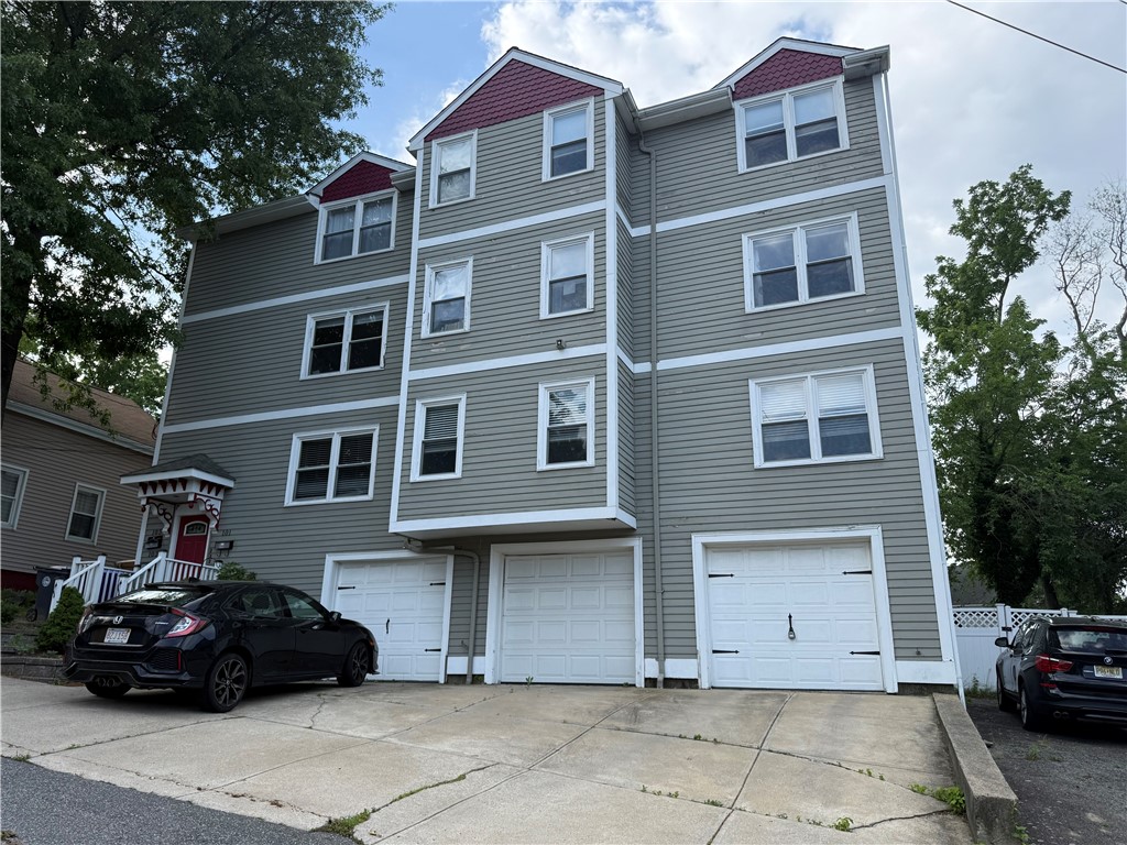 101 Grand View Street 3 — photo