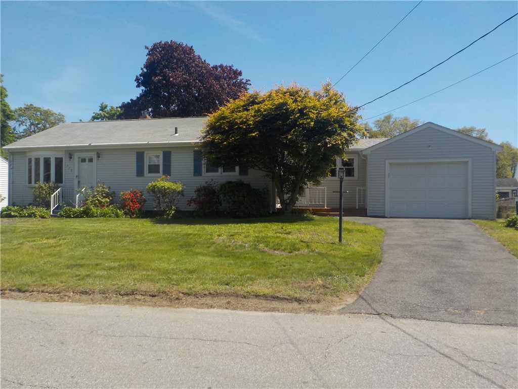 325 Morin Street — photo