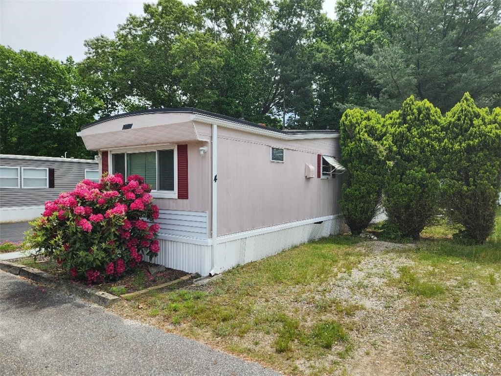27 Woodward Road — photo