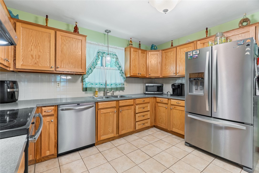 224 Perryville Road, Rehoboth, MA 02769 — photo 2