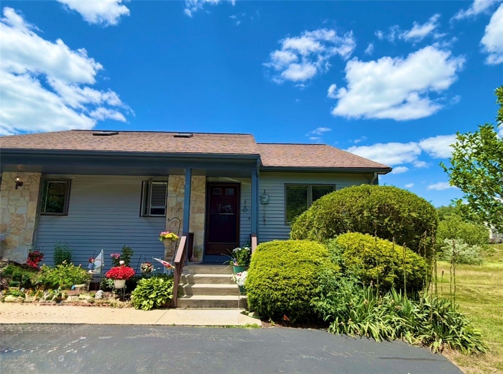30 Acorn Court G6 — photo