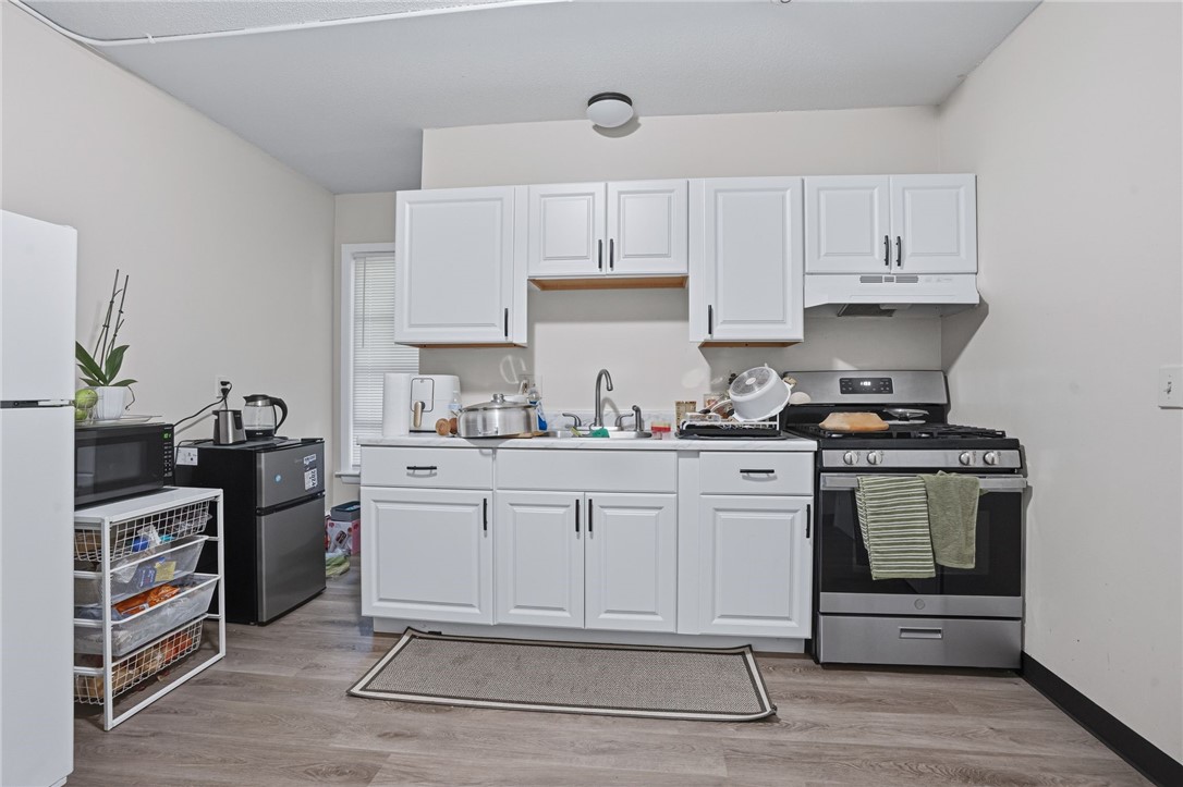 139 E School Street, Woonsocket, RI 02895 — photo 3